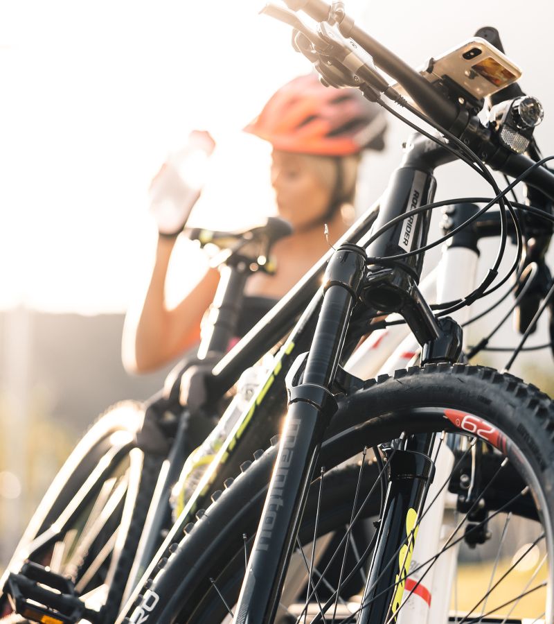 Pěšky i na kole - Na území Malé Úpy se nachází „10 tisícovek“.